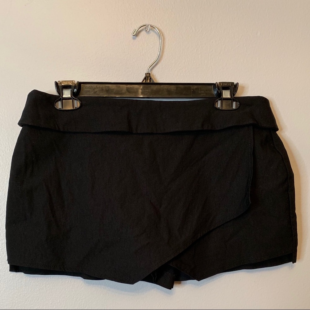Arden B Black Mini Skort